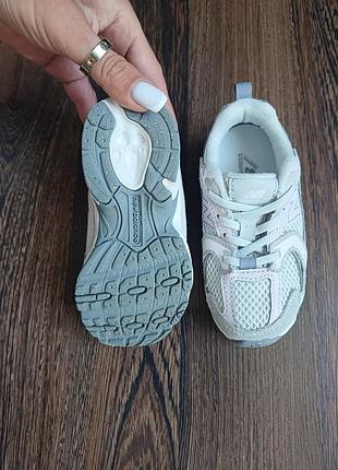 New balance детские кроссовки 5