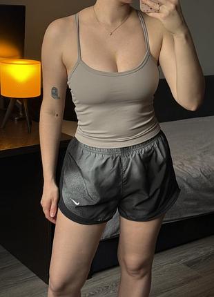 Спортивні шорти nike running 4