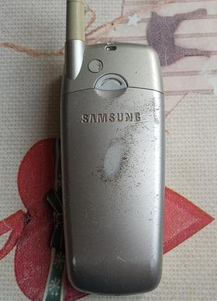 Продам телефон самсунг r210s 4