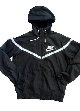 Вітровка чоловіча nike чорна розмір m
