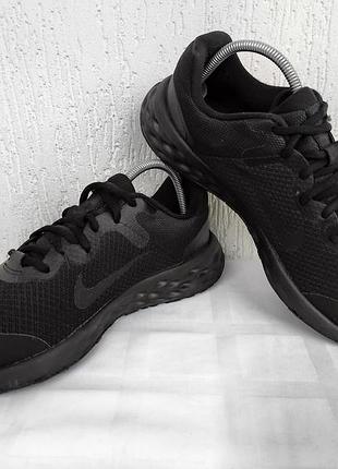 Кроссовки беговие nike revolution 6 р.38.5