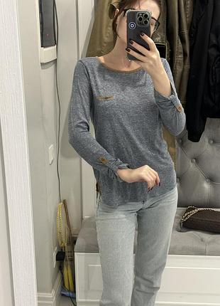Жіночий лонгслів від bershka синій з коричневою замшевою обробкою