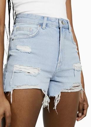 Джинсові подовжені шорти bershka з потертостями (розмір s / 36)