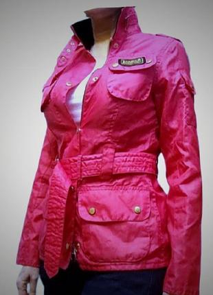 Ветровка розовая воротник стойка оригинал barbour xs