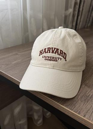 Бейсболка унісекс h&m harvard university бежева