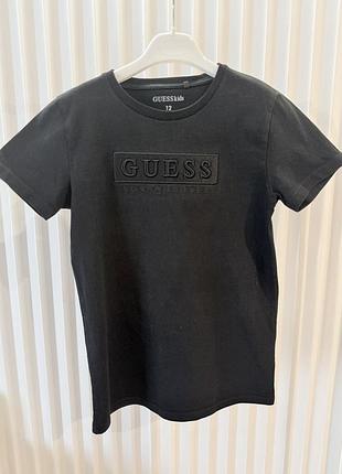 Плотна футболка guess