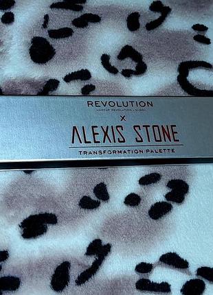 Палетка revolution alexis stone 7