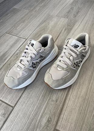 Кросівки new balance