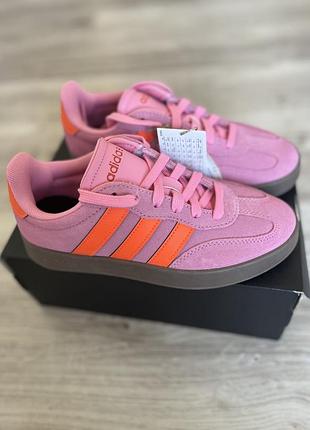 Кросівки adidas