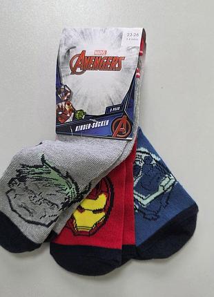 Дитячі шкарпетки marvel aangers набір 3 пари хлопчикові 23-27 халк залізна людина капітан америка