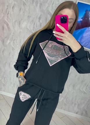 Турецкий прогулочный спортивный костюм свитшот и джоггеры со стразами супермен