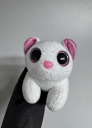 Котик маленький