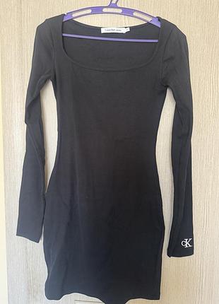 Жіноча коротка сукня calvin klein jeans чорна xs