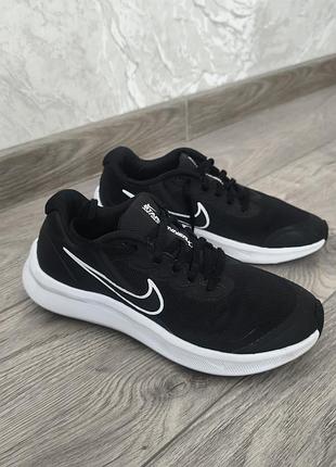 Кросівки nike 36.5-37
