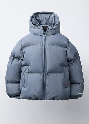 Zara новая с биркой классная теплющая водонепроницаемая дутая курточка