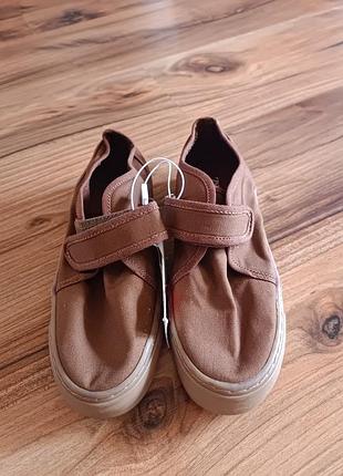Кеди zara ,устілка 21,5см 6