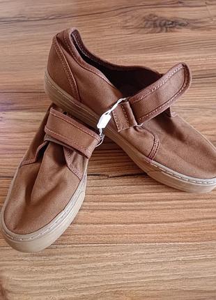 Кеди zara ,устілка 21,5см 3