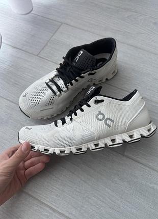 37-38 on cloud кросівки