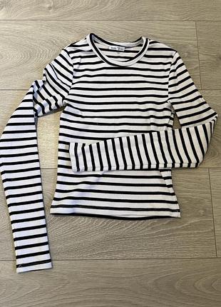 Лонгслів bershka
