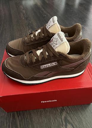 Кросівки reebok р.37,5 24 см 2
