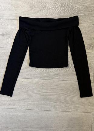 Лонгслів з відкритими плечима bershka