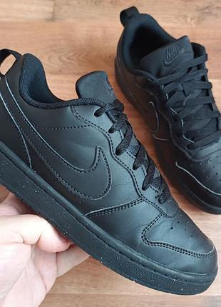 Оригінальні  nike p38  довжина устілки по факту 24.5см