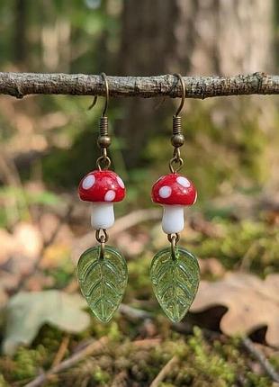 Оригінальні сережки "гриби мухомори з листочками" 🍄🍂 мухомор бохо етно хіпі