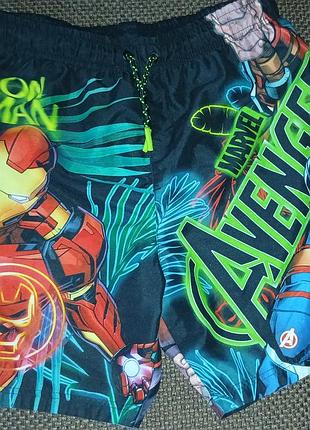Шорти marvel