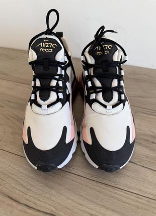 Кросівки nike air 270 react оригінал 3
