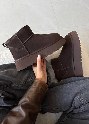 Ugg ultra mini platform
dark cacao suede 🤎