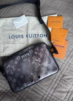 Сумка чоловіча louis vuitton messenger monogram eclipse оригінал