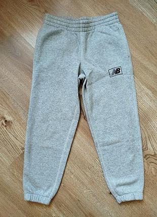 Спортивні штани new balance / сірі джогери new balance 130