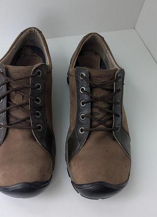 Кроссовки keen 2