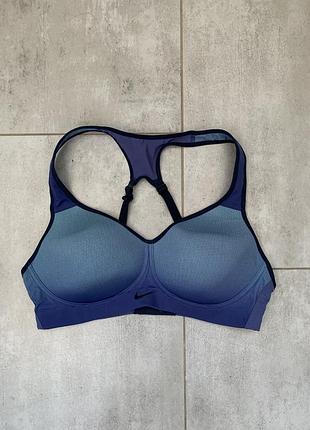Спортивний топ nike dri-fit