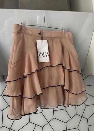 Пудрова пишна спідниця zara, ярусна пишна спідниця zara пудра