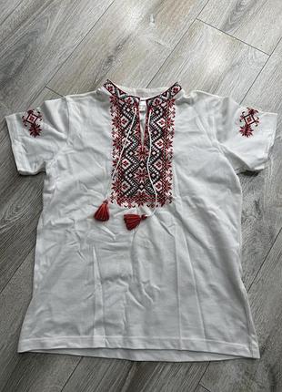 Вишиванка дитяча