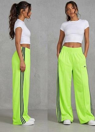 Штани adidas