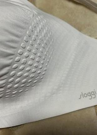 Бесшовный бюстгальтер sloggy 3