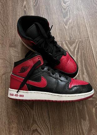 Кросівки nike air jordan 4