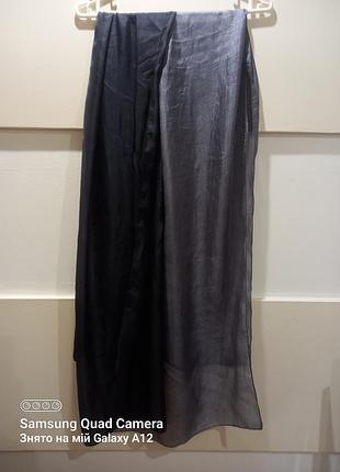 Шелковый шарф 100% silk черно-серого цвета размером 170 см × 100 см