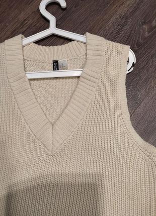 Жилет h&amp;m новый 10