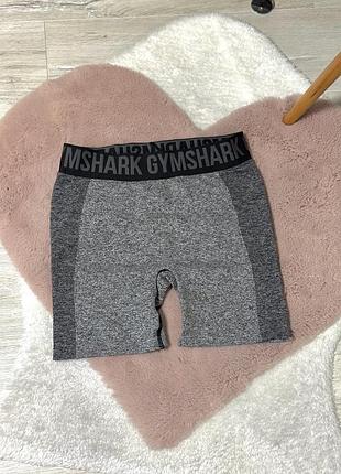 Спортивні шортики від gymshark