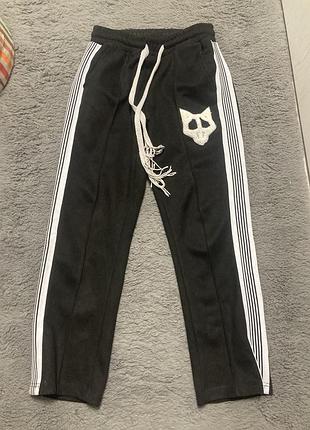 Спортивні 🍁штани р l/xl з кишенями з лампасами