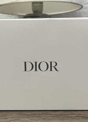 Біла косметичка  в коробці dior🌸 7