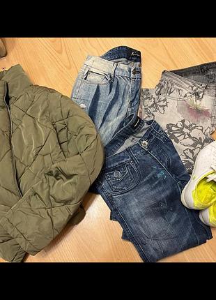 Комплект одягу джинси guess, кросівки adidas, куртка