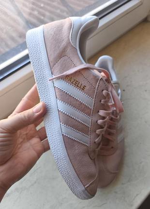 Замшевые кроссовки adidas gazelle