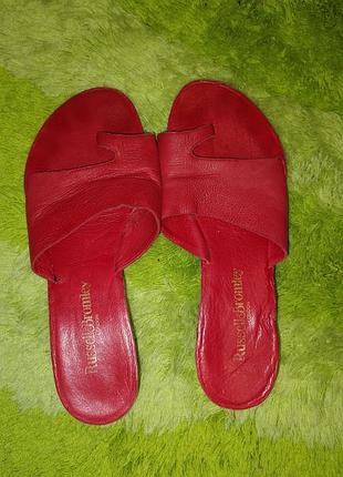 Босоножки из кожи, красные,британский люкс бренд