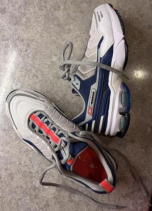 Жіночі кросівки reebok