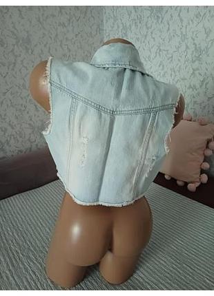 Жилетка гарна 3