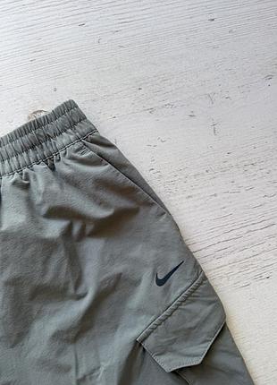 Спортивні штани nike 3